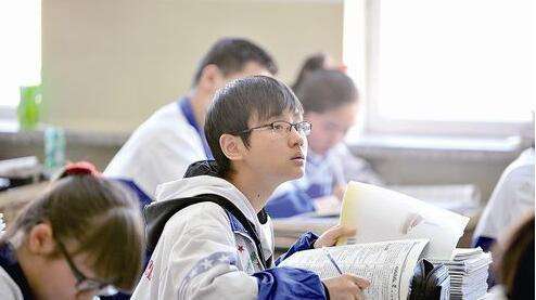 行測(cè)申論如何高效復(fù)習(xí)提高分?jǐn)?shù)？
